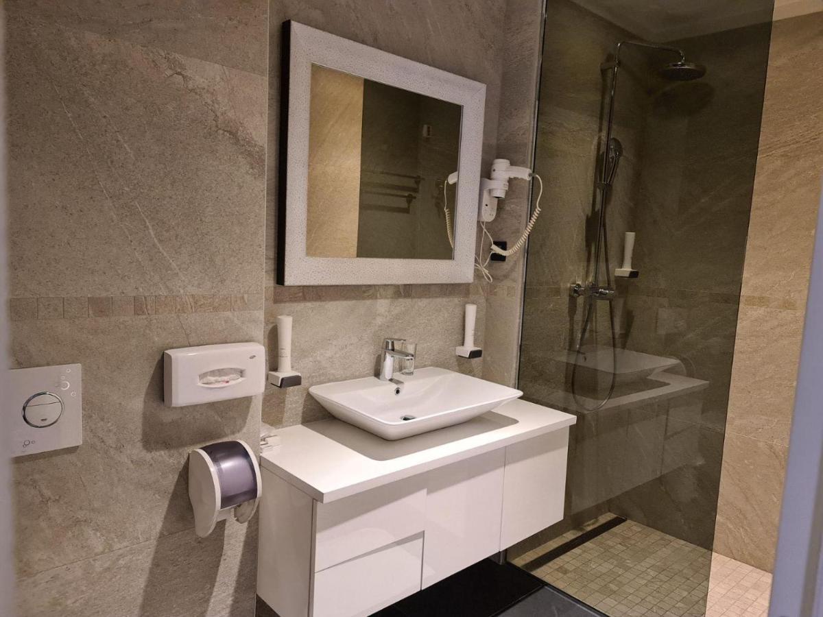 Carpe Diem Boutique Hotel زينيتشا المظهر الخارجي الصورة