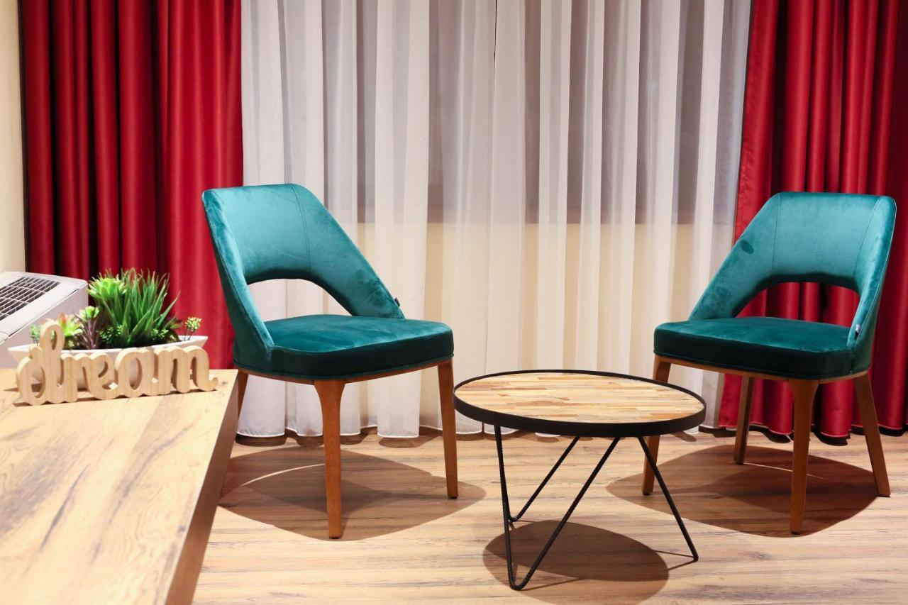 Carpe Diem Boutique Hotel زينيتشا المظهر الخارجي الصورة